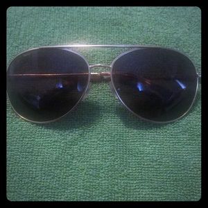 Vera Bradley “Katherine” Aviator Sunglasses